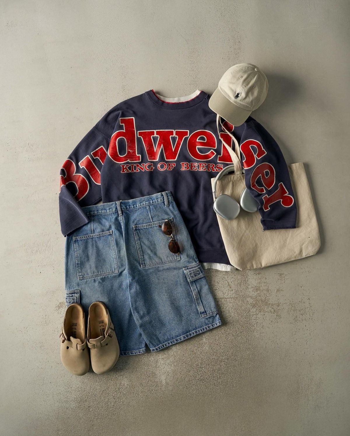 Budweiser king crewneck